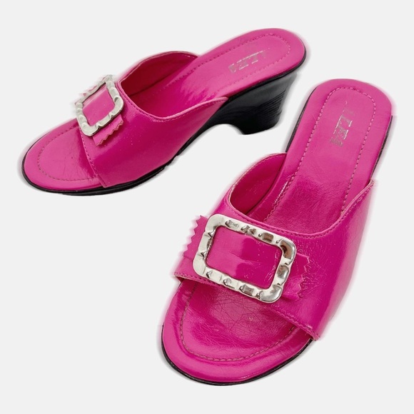 Vintage Shoes - PINK 90s VINTAGE LEATHER SILVER BUCKLE PLATFORM WEDGE SANDALS